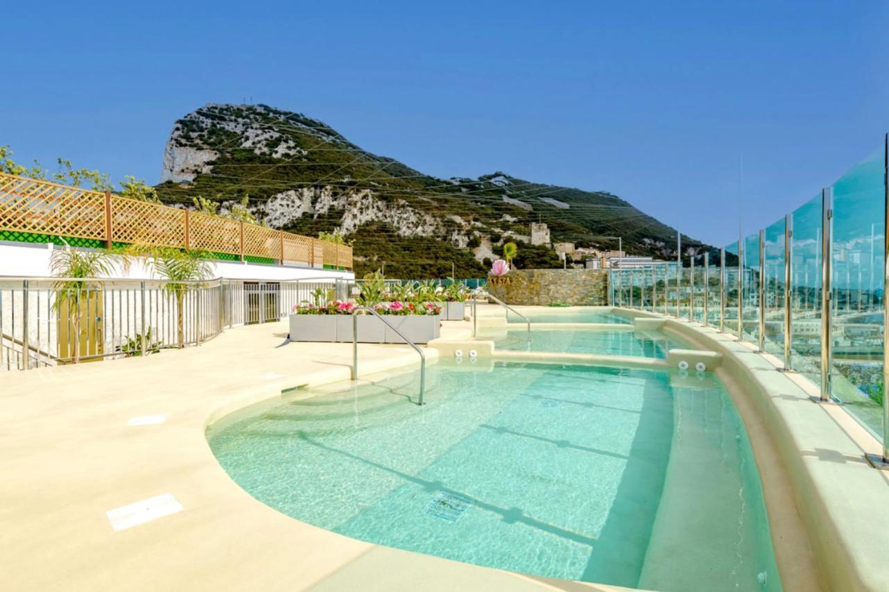 Ocean Spa Suite 11-Hosted By Sweetstay Gibraltar Eksteriør billede