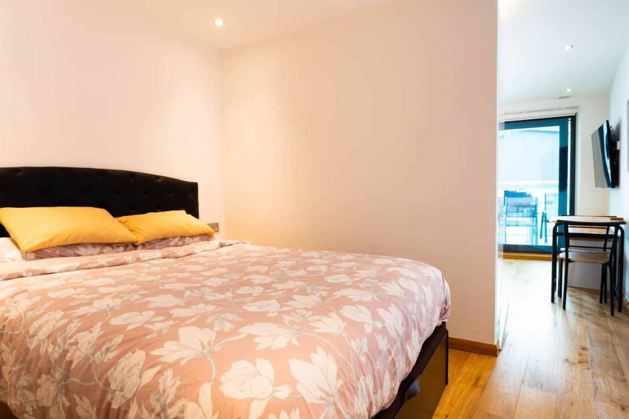 Ocean Spa Suite 11-Hosted By Sweetstay Gibraltar Eksteriør billede